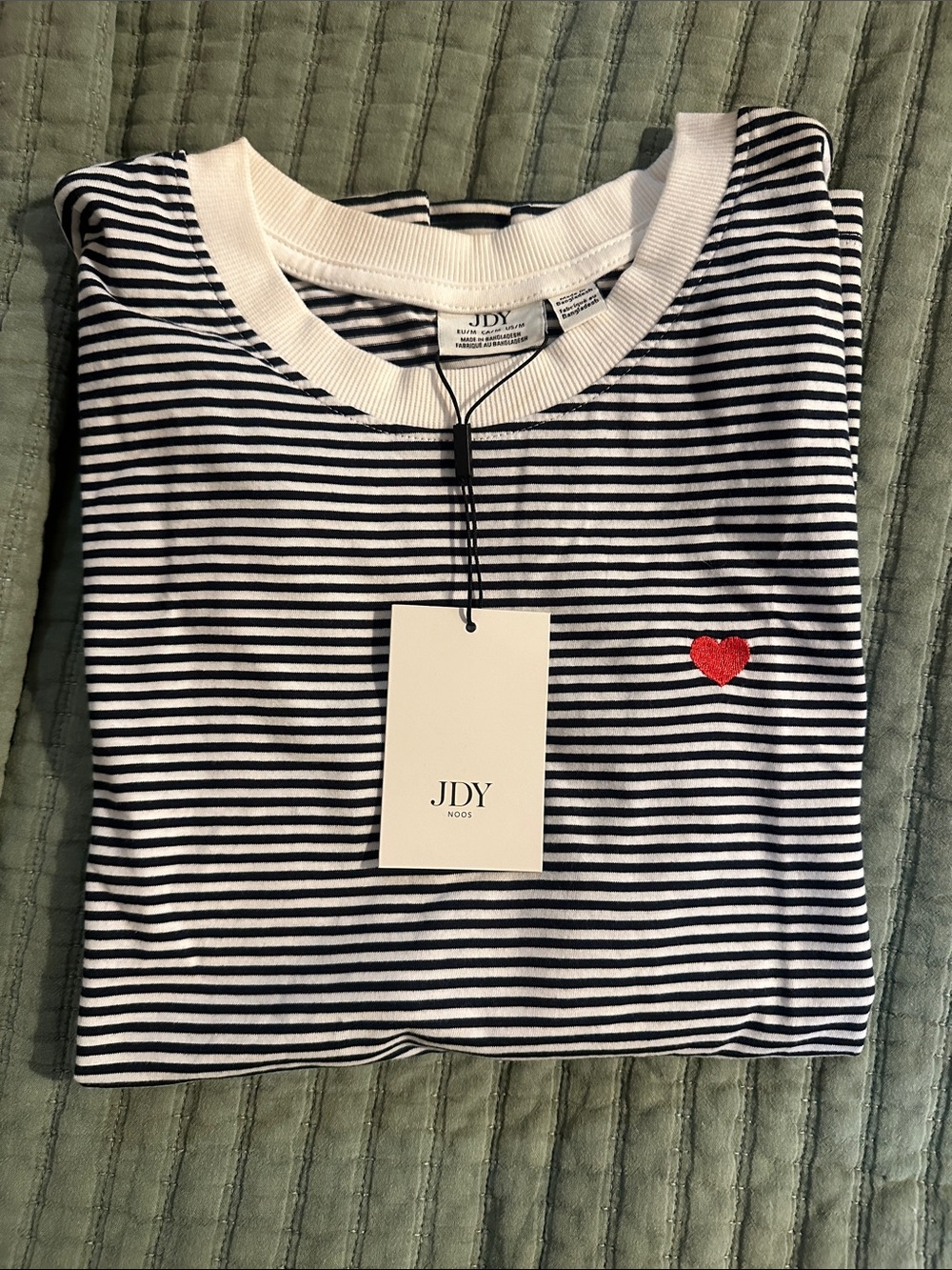 JDY top new with tags
